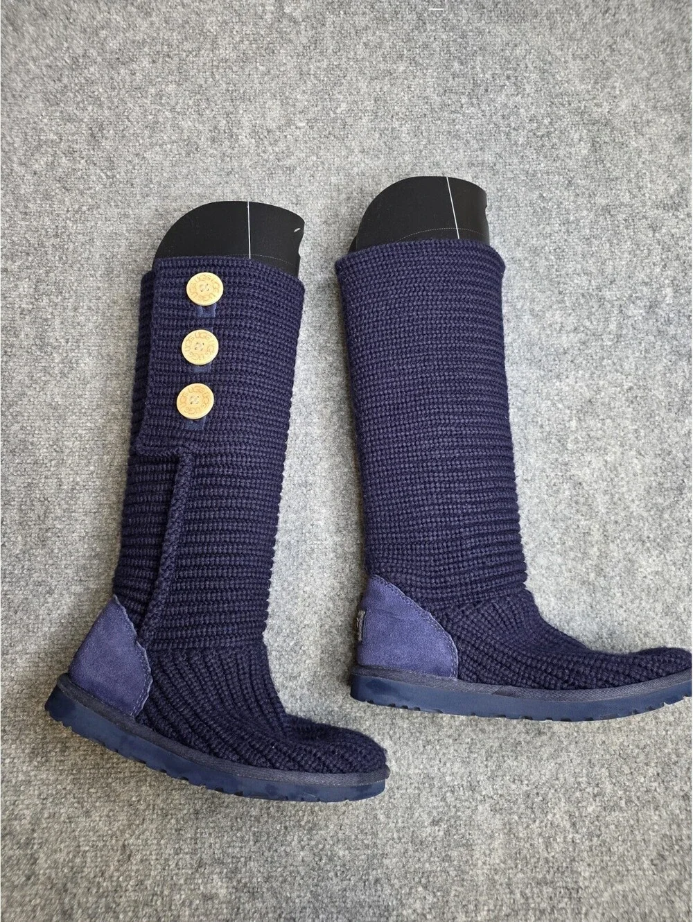 UGG Australia Women's Classic Cardy Knit Boots Navy Blue Size 6 3-Button 5819